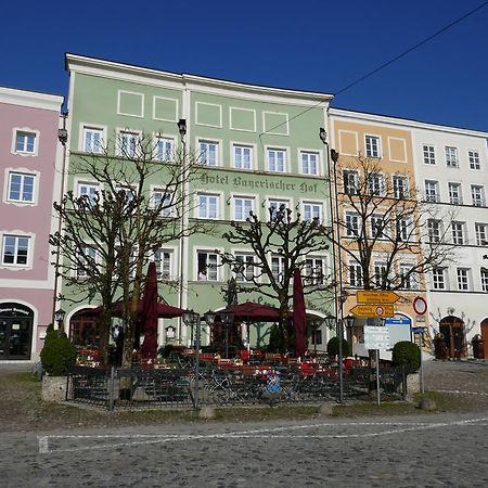 Bayerischer Hof Otel Burghausen Dış mekan fotoğraf