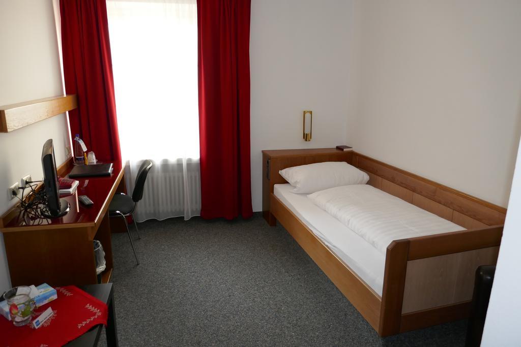 Bayerischer Hof Otel Burghausen Dış mekan fotoğraf